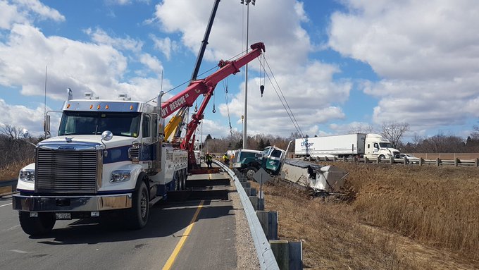 Highway recovery by JKM Towing
